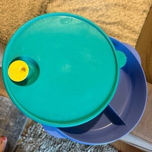 Tupperware Divided Meal Keeper Crystal Wave Microwave Vent Blue Green 3284C-2